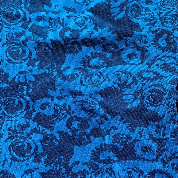 Fabletics Seamless Printed 7/8 Leggings - Picture 3 of 4